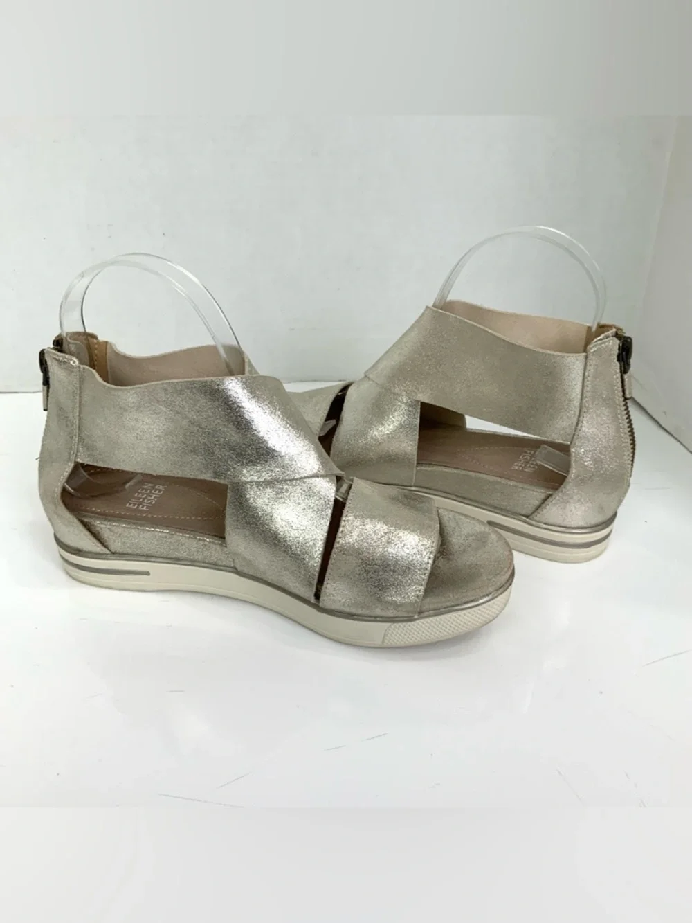 Eileen Fisher Sz 7 Sport Platform Sandals Suede Criss Cross Platinum Silver